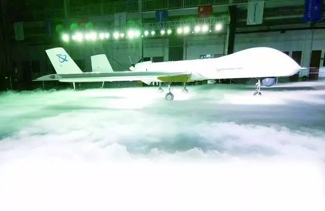 “天鹰”无人机最大武器搭载量超过300千克