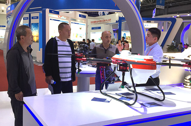 多旋翼植保无人机TY-M12L精彩亮相2019年中国·廊坊国际经济贸易洽谈会