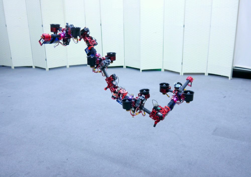 日本开发无限变形的“飞龙”无人机