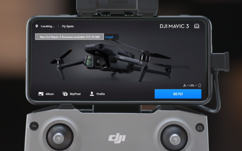 DJI Mavic 3 固件升级开放全部功能（一键短片智能飞行手机快传）
