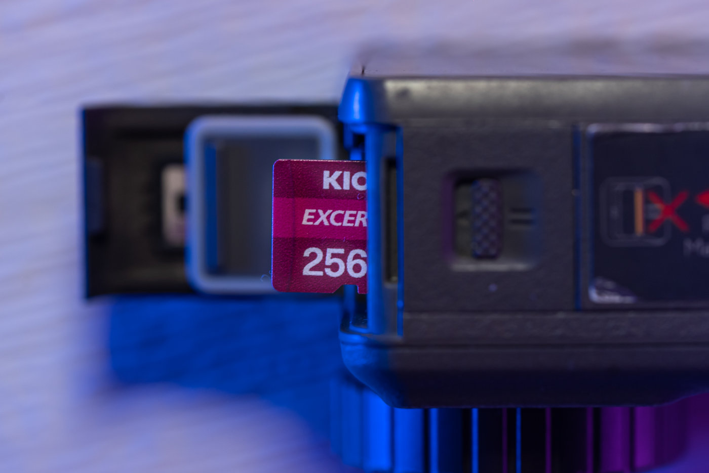 航拍无人机，全景相机、运动相机选什么microSD存储卡？