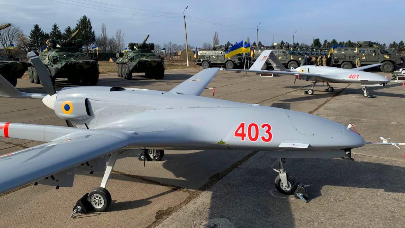 俄军用无人机打击乌军目标，技术来自以色列，为何不用中国无人机